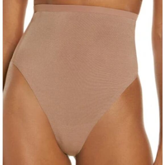 NWT SKIMS  Sienna Power Mesh High Waist Thong Size L - Picture 1 of 5